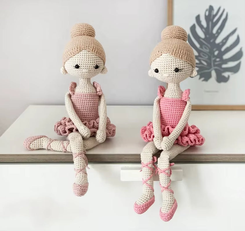 Handmade Cotton Yarn Crochet Girl Dolls Toys