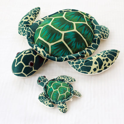 Big-eyed turtle plush toy