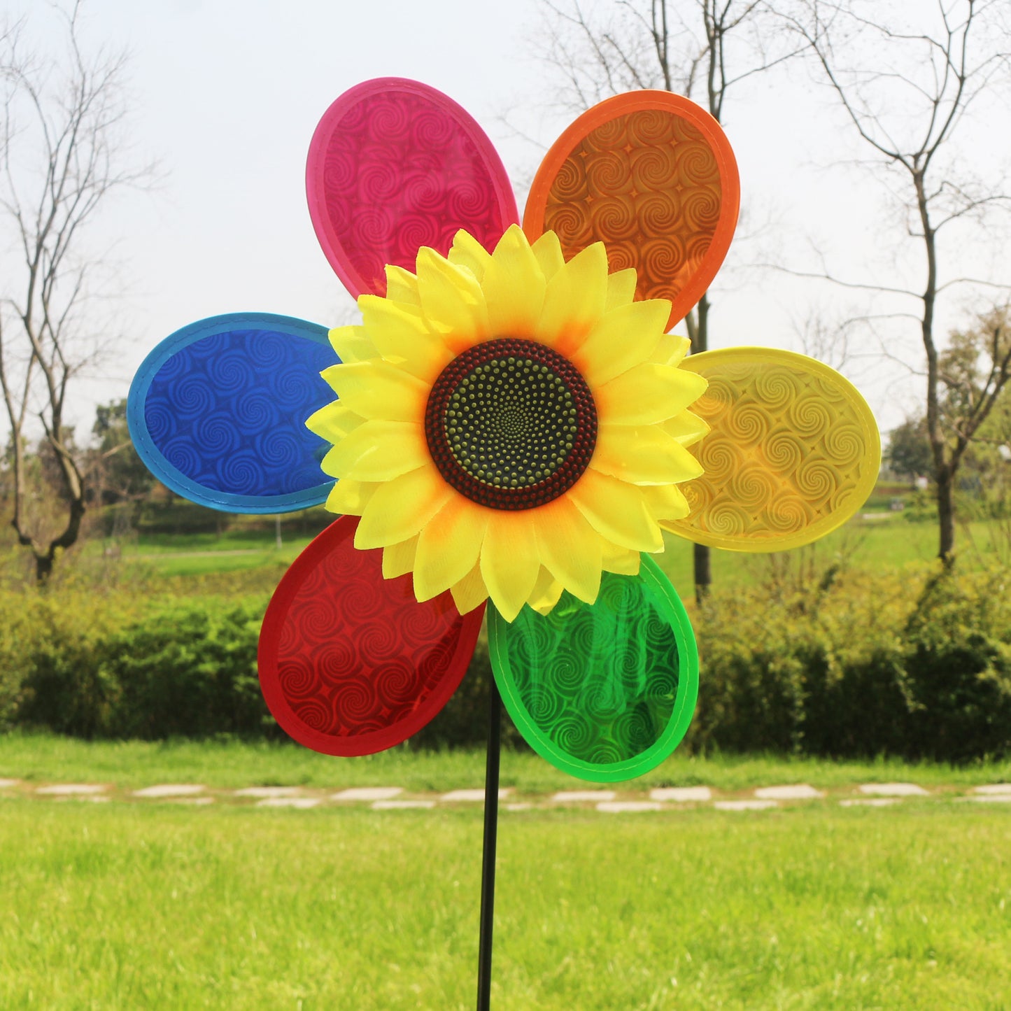 Children's Plastic Colorful Windmill Toy Outdoor Cartoon Material Windmill String Stall Toy
