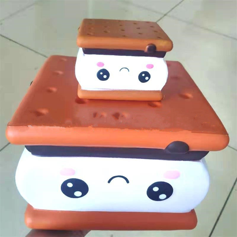 Direct sales slow rebound super large expression sandwich biscuits