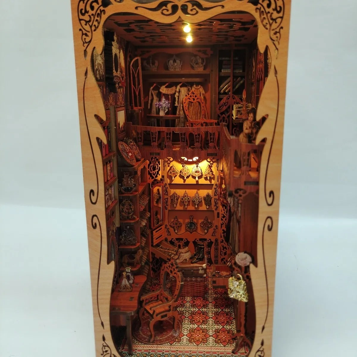 Wooden Assembled Closet Book Stand Ornament