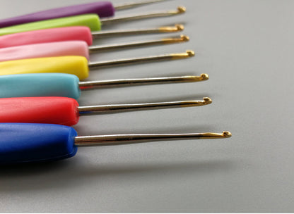 Crochet Tools Soft Plastic Handle Alumina Crochet - LJ Enterprise